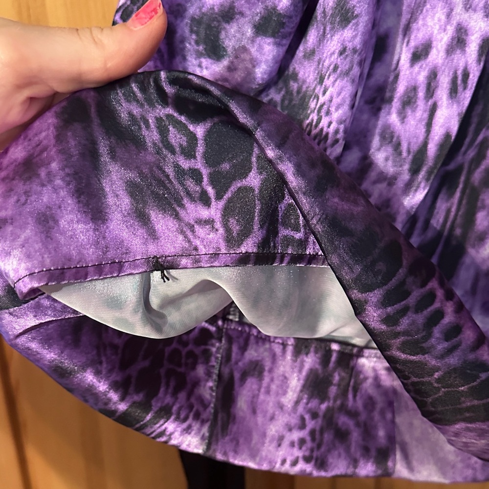 Purple and Black dress - Picture 4 of 5